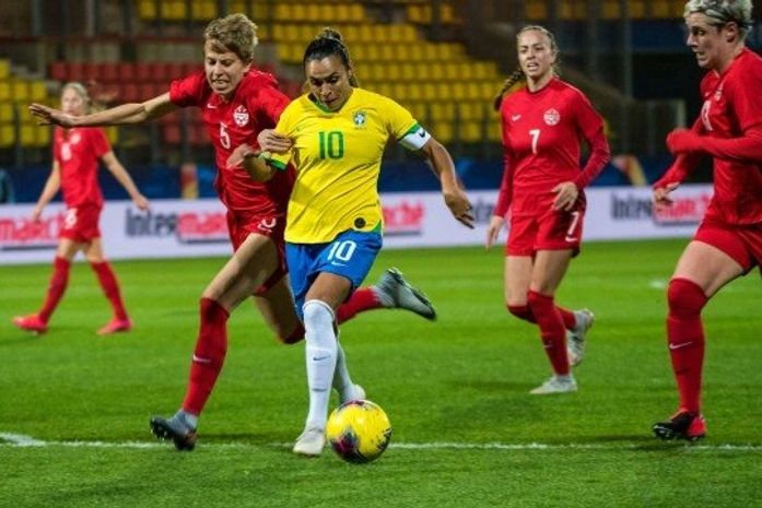 Seleção feminina empata em 2x2 e encerra o Torneio da França sem vitórias