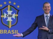 Futebol brasileiro tem previsão de retorno para agosto, VAR fora do estádio