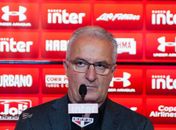 Dorival Júnior tem a missão de tirar o São Paulo da zona de rebaixamento (Foto: Maurício Rummens/Fotoarena/Estadão Conteúdo)