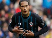 Barcelona entra na briga com o Liverpool pelo zagueiro holandês Virgil van Dijk