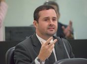 Deputado Bruno Toledo