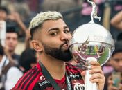 Gabigol é eleito Rei da América, mas Jesus perde entre os técnicos