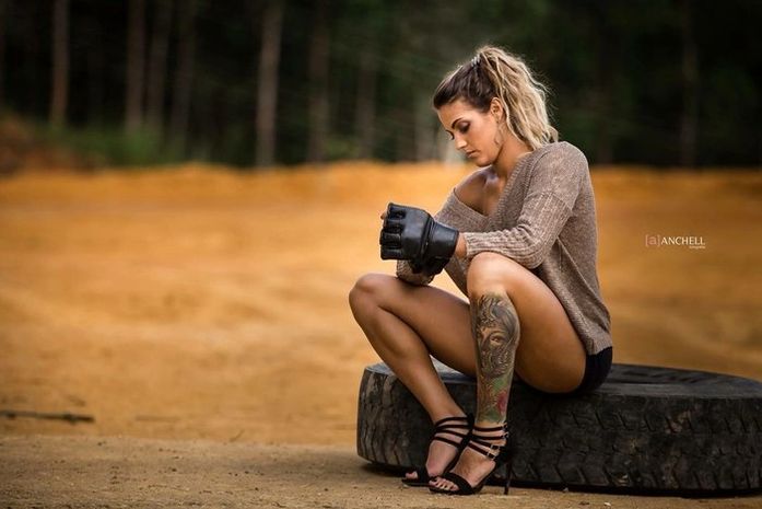Musa brasileira que estreou com vitória no UFC já participou de novela da Globo