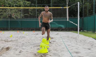 Mesmo em quarentena, Neymar tem mantido uma rotina de treinos