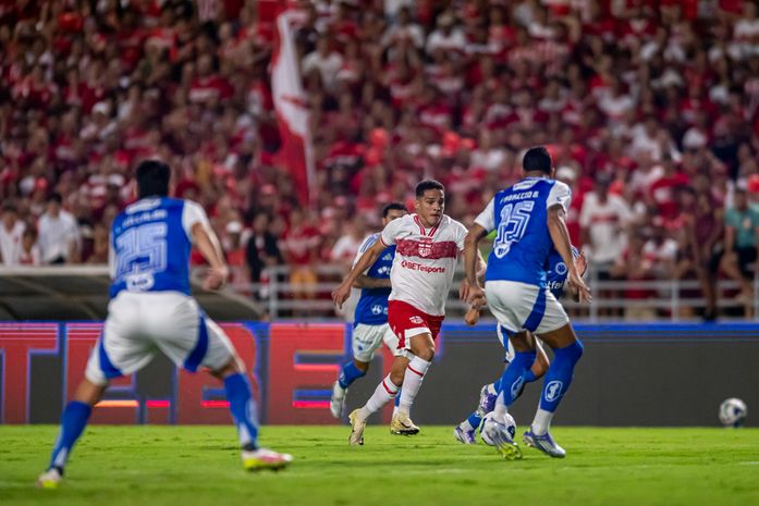 Copa do Brasil: No Rei Pelé, CRB perde para o Cruzeiro e está fora da competição nacional

