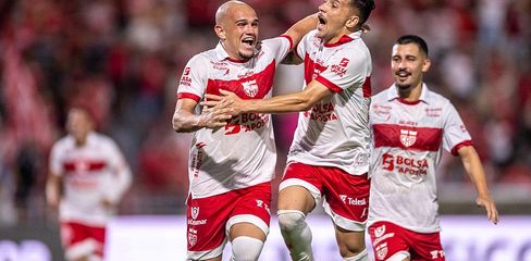 No Rei Pelé, CRB vence o Criciúma e retorna ao G-6 da Série B