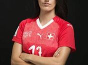 Corpo da jogadora Florijana Ismaili, da seleção Suíça, é encontrado em lago