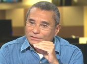 Comentarista detona Fifa e diz que Guerrero está sendo 'tratado como marginal'