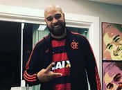 Empresário explica o motivo da ruptura com Adriano Imperador