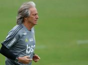 Felipe elogia trabalho de Jesus no Flamengo, mas coloca em dúvida se brasileiro teria o mesmo respaldo