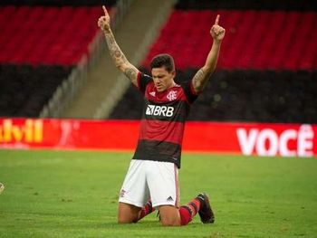 Pedro tem 20 gols com a camisa do Flamengo 
