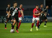 Bressan marca no final do jogo e CRB fica no empate com o Vasco no Rei Pelé 
