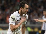 Armador alvinegro finalizou a vitória corintiana no Mineirão (Foto: Daniel Augusto Jr./Ag. Corinthians)