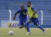 Volante Rosinei em treinamento no Mutange