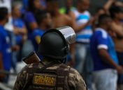 Equipe da Globo é retirada do Mineirão por falta de segurança após rebaixamento do Cruzeiro