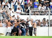 Com um a menos, Ponte Preta sofre virada para o Vitória e é rebaixada