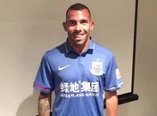 Treinador chinês detona Carlitos Tévez: 'Não pode jogar porque está gordo'