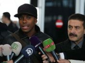 Robinho em sua chegada ao clube da Turquia, onde joga atualmente