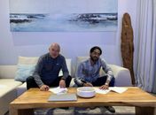 Christian Gross assinou com o Al-Ahli na tarde desta quarta-feira