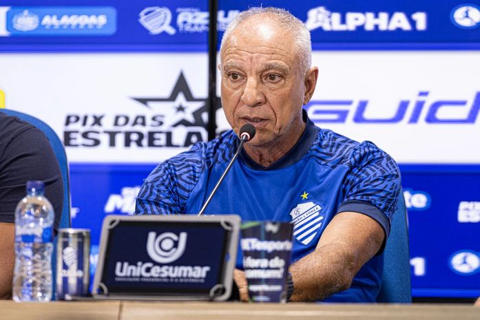 CSA apresenta técnico Márcio Fernandes para sequência decisiva da temporada

