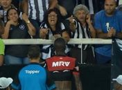 Xingado pela torcida do Botafogo, Vinicius Jr. sofre ofensa racial no Nilton Santos