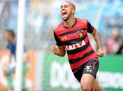 Sport negocia Jair para o Atlético-MG por R$ 200 mil e volante abre mão de atrasados