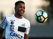 Matheus Jesus é devolvido pelo Gamba Osaka, mas Santos não demonstra interesse