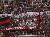 Diretor do Flamengo prevê Ilha só para sócios-torcedores e afirma: 'Popular são as gratuidades'