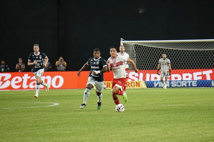 CRB sofre virada e perde para o Remo fora de casa pela Série B