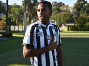 Condenado por estupro na Itália, Robinho faz Santos perder patrocínio