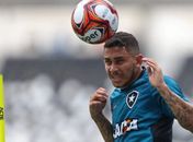 Leandro Carvalho deve ser relacionado no Botafogo para a semifinal da Taça Guanabara