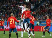 Em jogo parelho, Espanha empata com Marrocos e avança