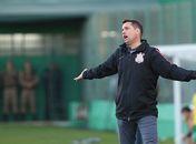 Osmar Loss reclama da atuação do Corinthians contra a Chapecoense (Foto: Márcio Cunha/Estadão Conteúdo)