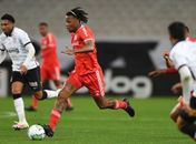 Fluminense acerta com Abel Hernandez e encaminha contratação de Cazares
