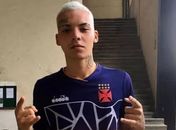 Atacante afirma ter sido dispensado por preconceito; Vasco nega