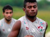 CSA anuncia contratação do atacante Maranhão, ex Fluminense e Goiás