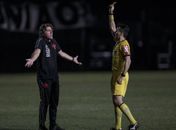 Vitória do Bragantino coloca o Vasco na zona de rebaixamento do Campeonato Brasileiro