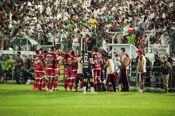 Com gols no final, CRB bate o Sousa e avança na Copa do Brasil