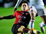 Aguirre vê jogadores desconcentrados e diz: “Não são máquinas”