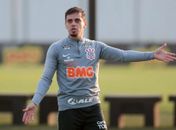 Fagner faz desabafo nas redes sociais e revela mensagem de torcedor ameaçando seu filho