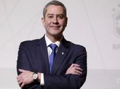 Presidente da CBF diz querer comprar vacinas contra a Covid-19 para o futebol