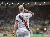 Apresentador critica forma física de Maxi López e dispara: 'Não fez nada o jogo inteiro'