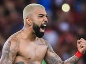 Flamengo derrota o Grêmio e põe e mão na taça do Brasileiro