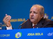Vadão exalta individualidades e minimiza série negativa: Presente é o que vale
