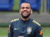 São Paulo planeja apresentação de Daniel Alves aberta à torcida no Morumbi