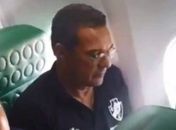 Vanderlei Luxemburgo é provocado por torcedor do Flamengo em voo do Vasco: 'Quarta tem gol do Gabigol, heim!"
