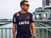 Podolski voltou a demonstrar interesse de jogar no Flamengo