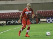 Volante Olívio poderá voltar a treinar em maio com elenco do CRB