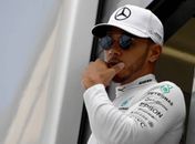 Hamilton volta a falar sobre entrega de lugar a Bottas: ‘Eu quero ganhar do jeito certo’