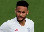 Neymar admite erros na carreira e desabafa: 'Recuperar a confiança custa caro'